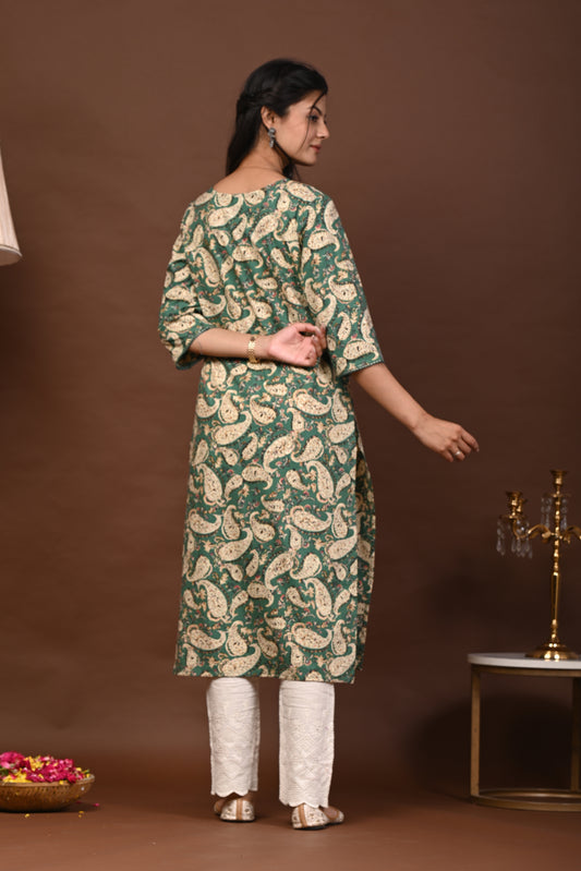 Rimeline Paisley Screen Printed Square Neck Pure Cotton Straight Kurta