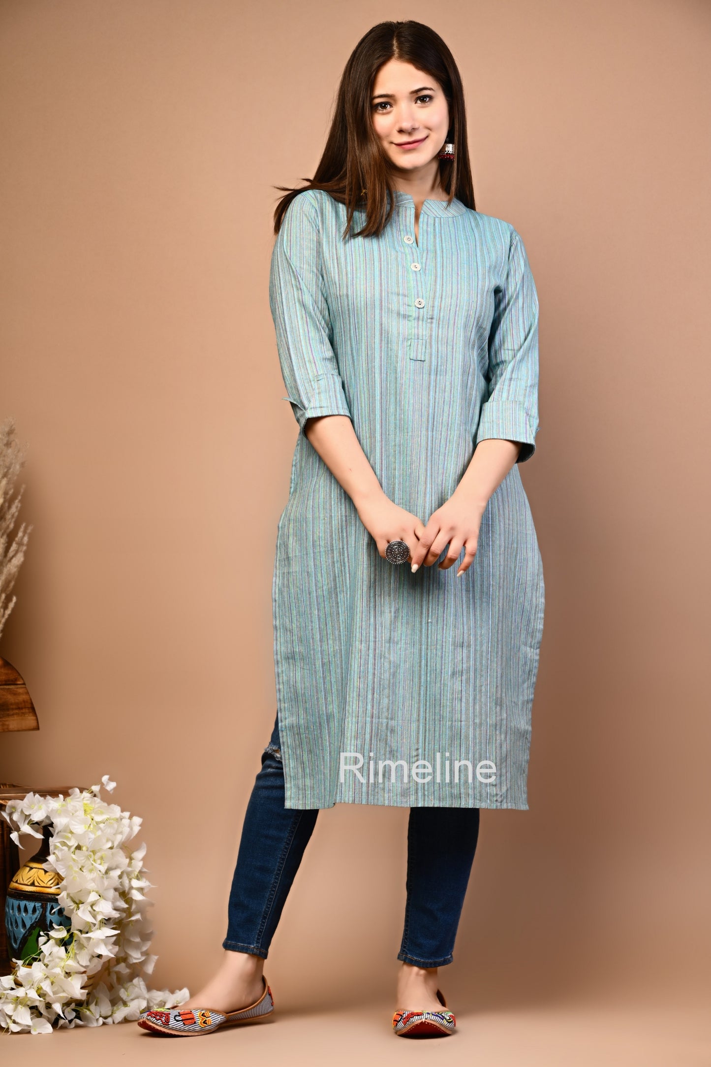 RimeLine Stripped Mandarin Straight kurta for women