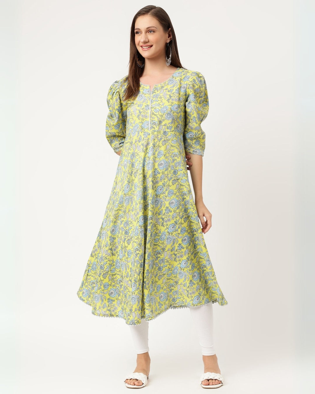 RimeLine Green Paisley Printed Round neck kurti For Women
