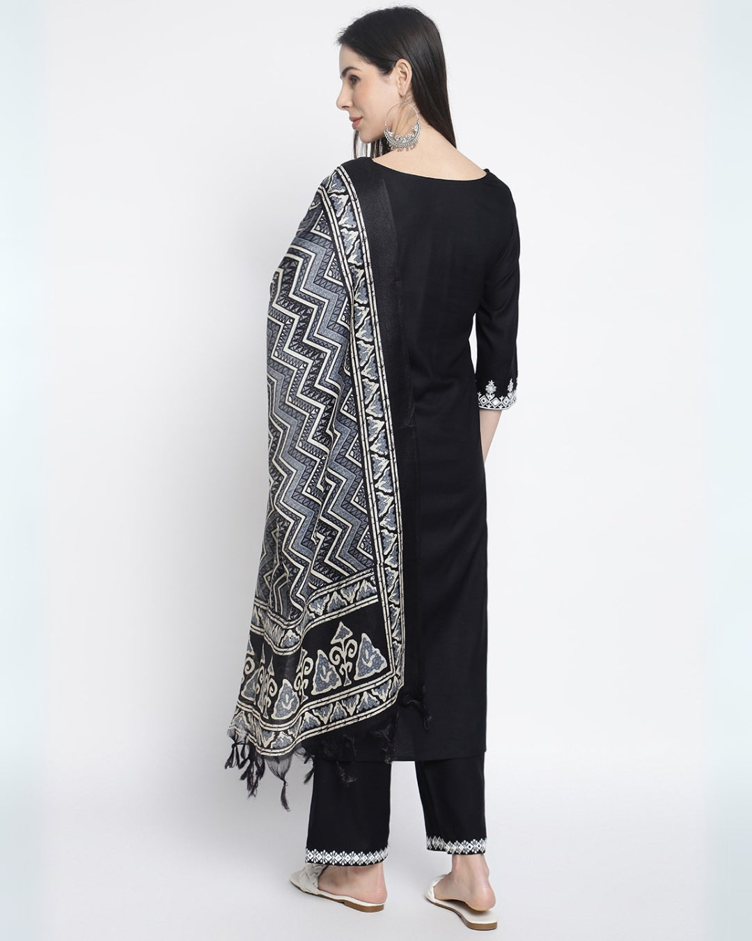 RimeLine Floral embroidered Straight shape Regular 3 pcs kurta dupatta pant set for women