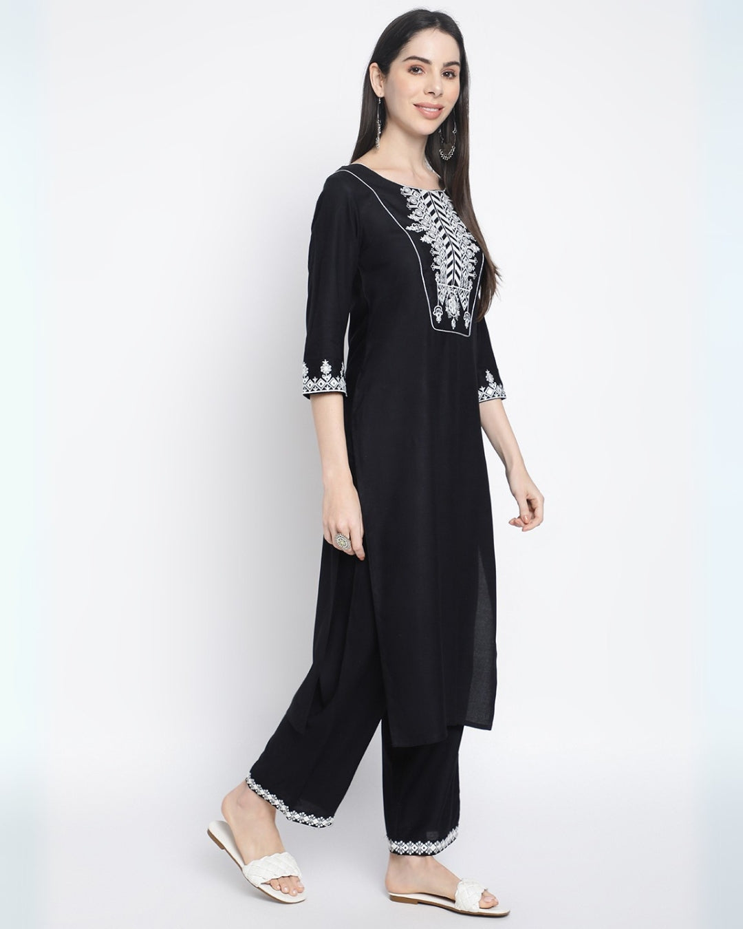RimeLine Floral embroidered Straight shape Regular 3 pcs kurta dupatta pant set for women