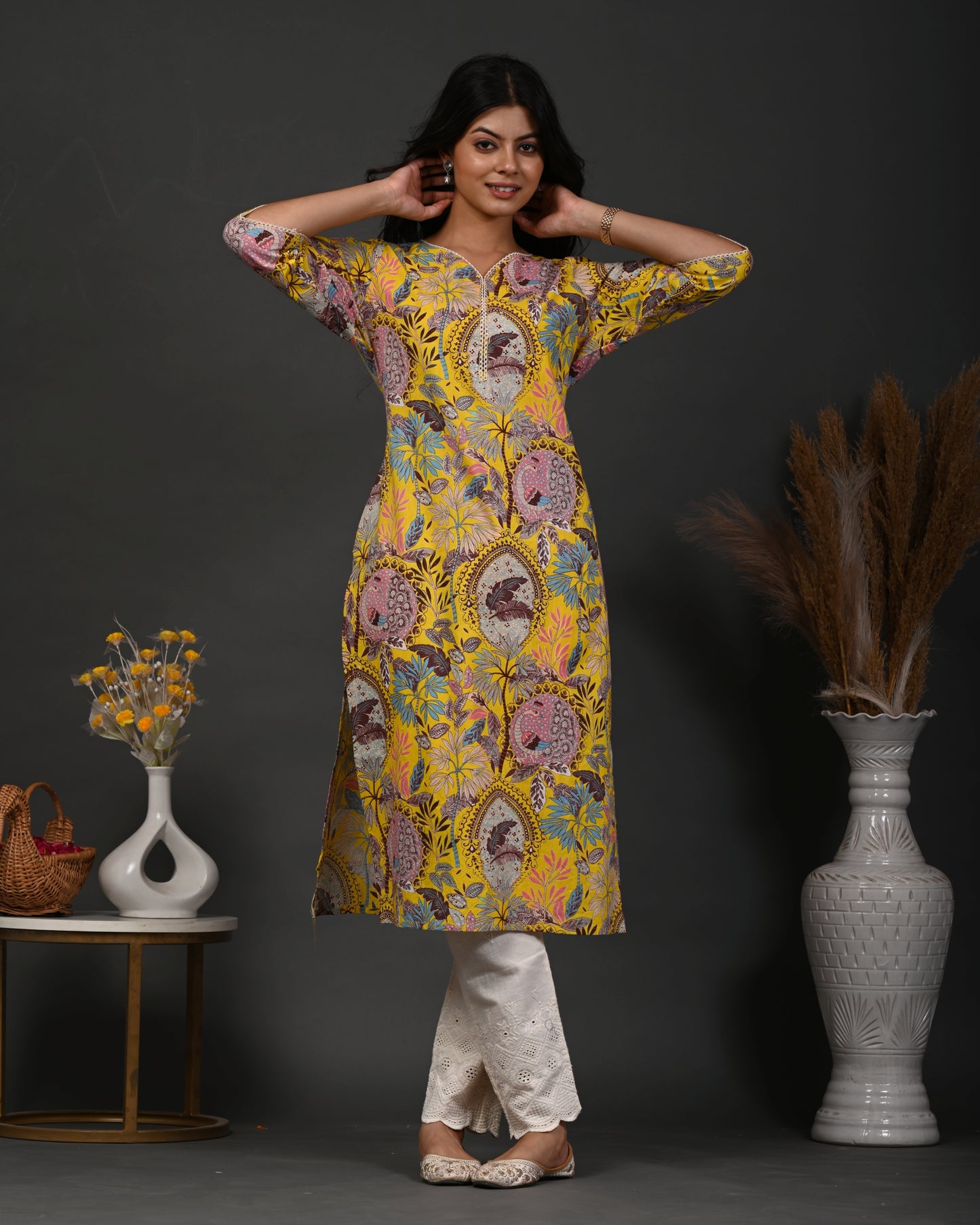 Rimeline Floral Screen Printed Sweetheart Neck Pure Cotton Straight Kurta