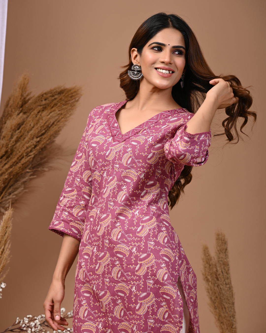 RimeLine Purple Ethnic Motifs Printed V-Neck Cotton Kurti
