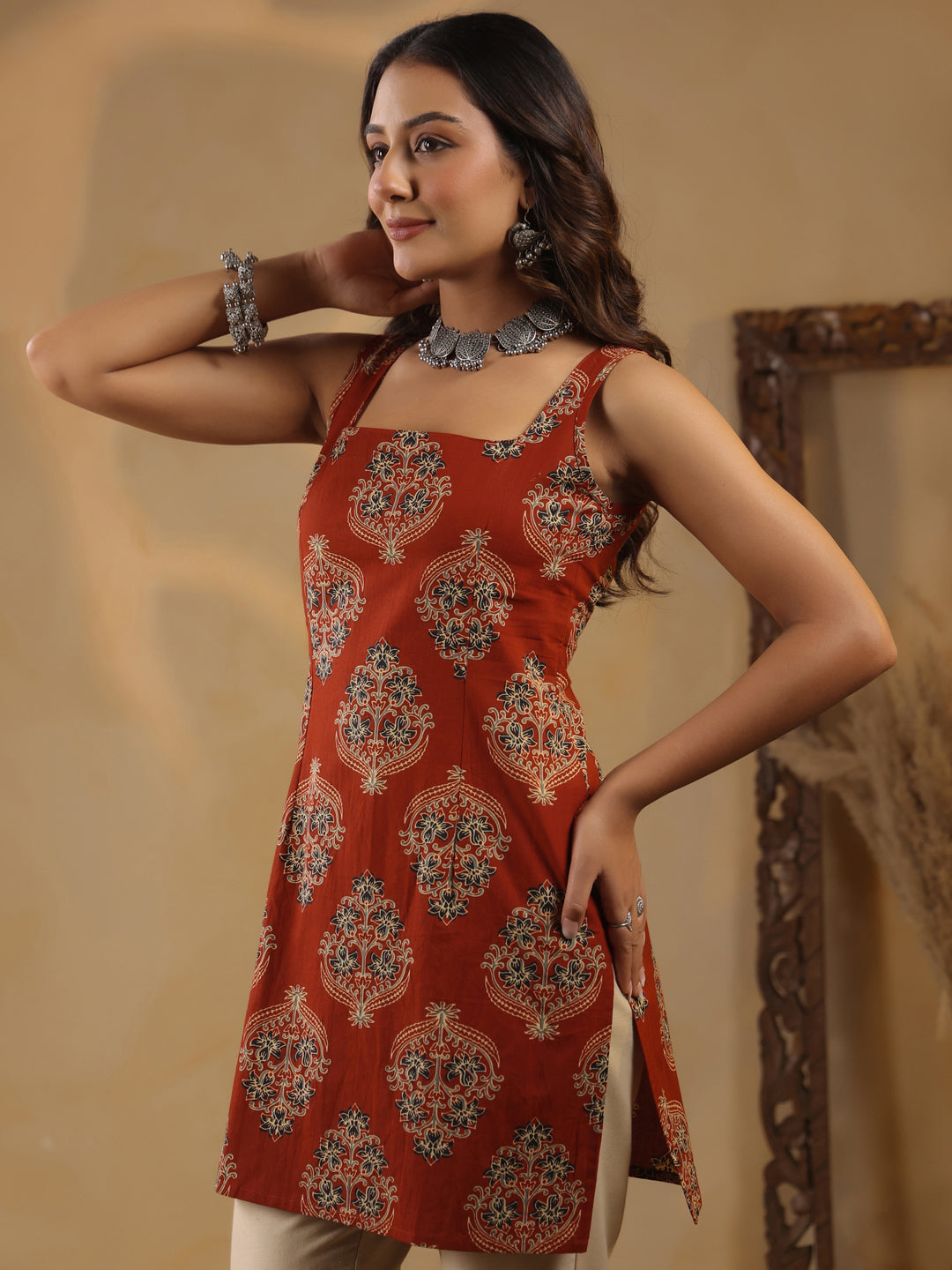 Rimeline Ethnic Motifs Printed Square Neck Pure Cotton Kurti