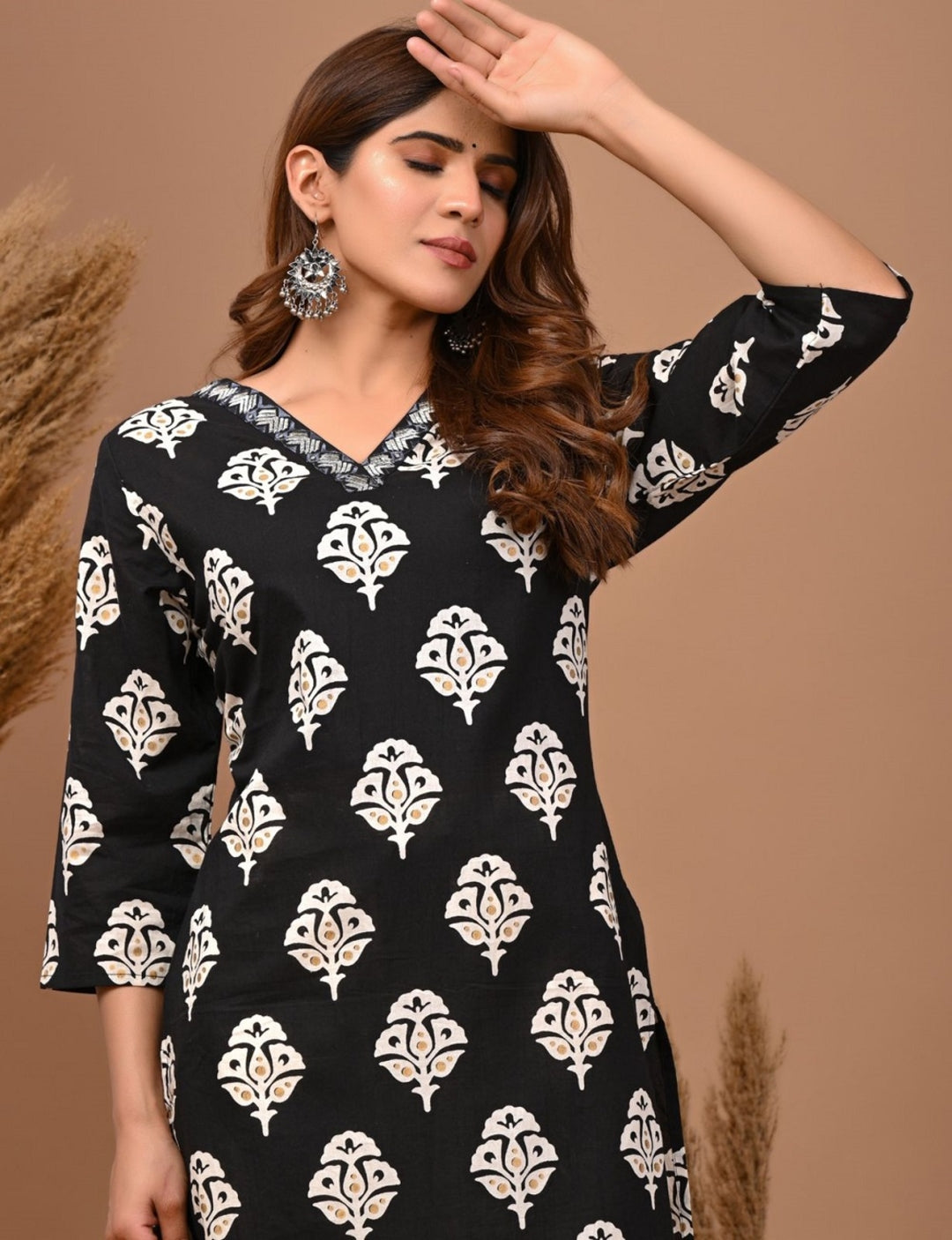 RimeLine Black Embroidered Printed V-Neck Kurti for Women