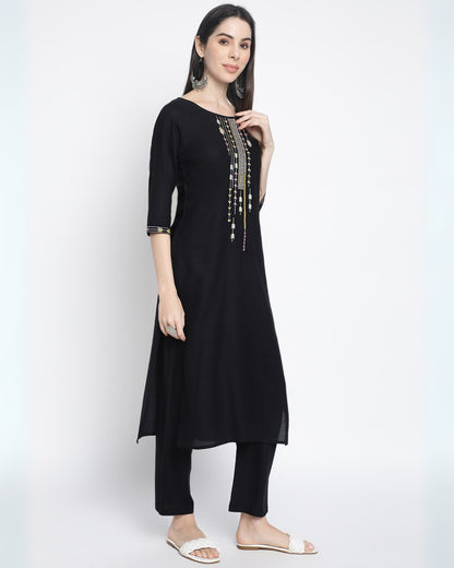 RimeLine Ethnic motifs yoke design Kurta pant set for Women