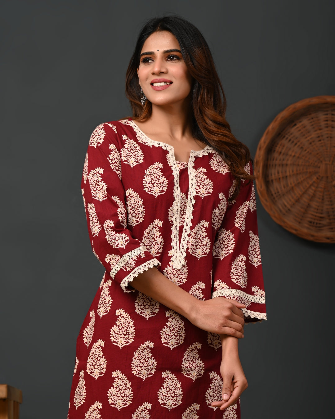 RimeLine Floral Printed Notch-Neck Straight Kurta