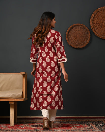 RimeLine Floral Printed Notch-Neck Straight Kurta