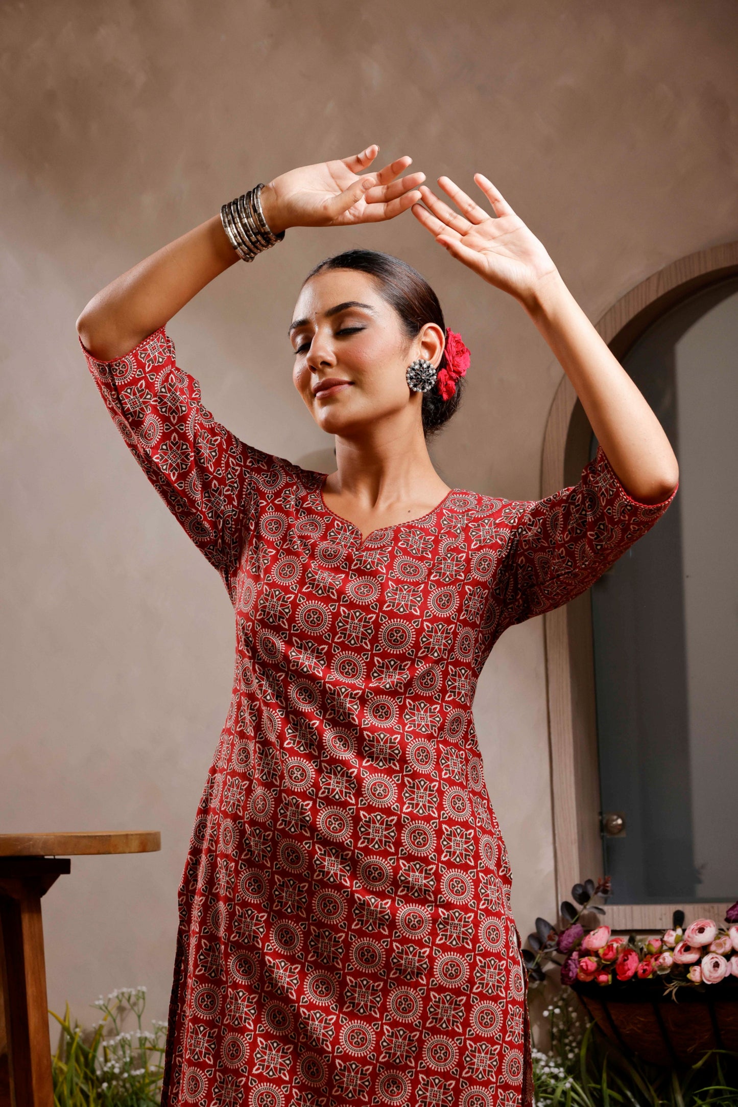 Rimeline Ethnic Motifs Printed Notch Neck Straight Cotton Kurta