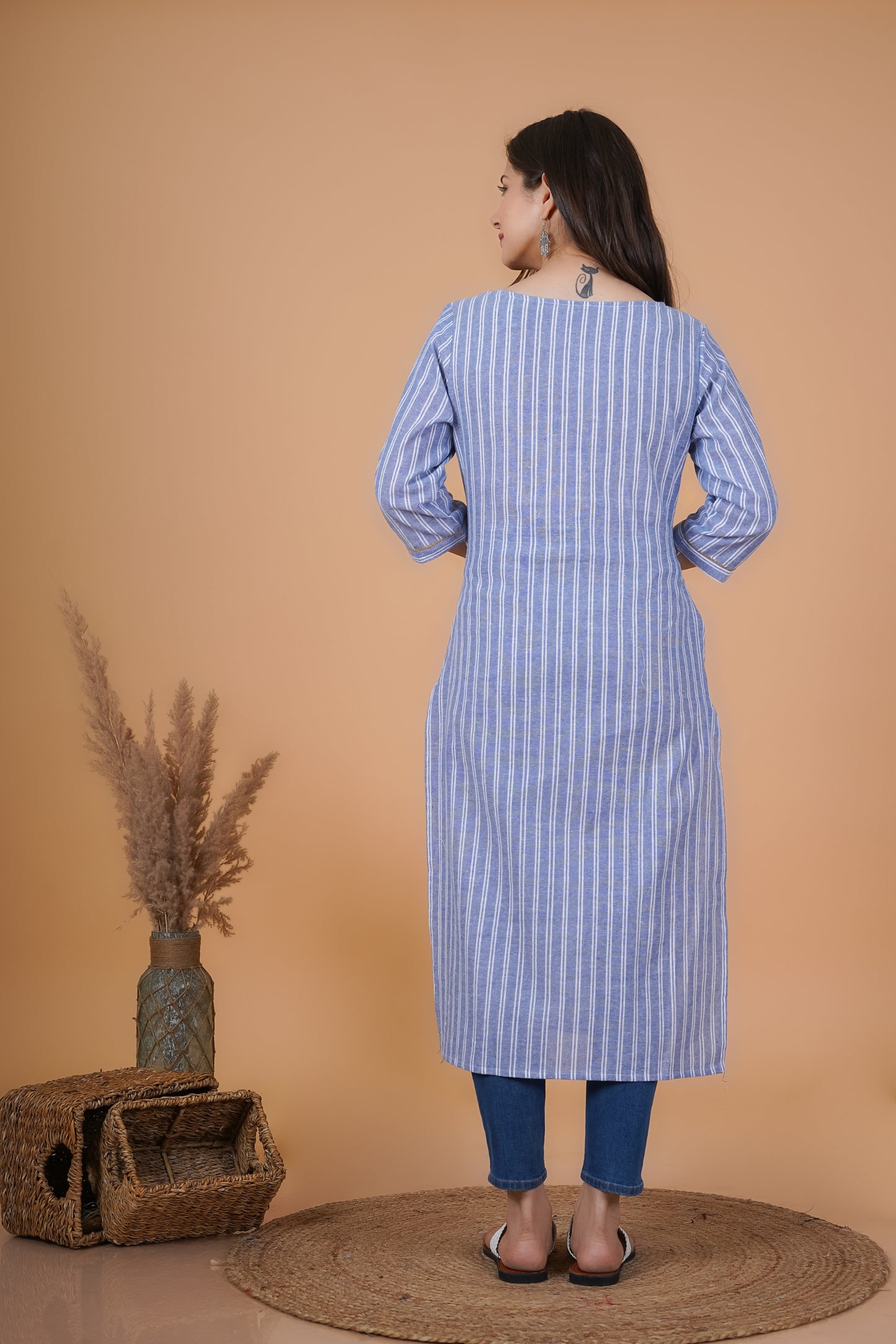 RimeLine Round Neck Straight kurta for women