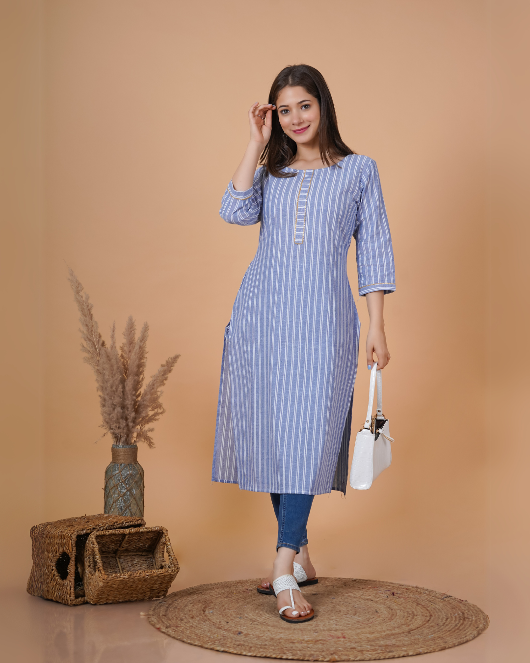 RimeLine Round Neck Straight kurta for women