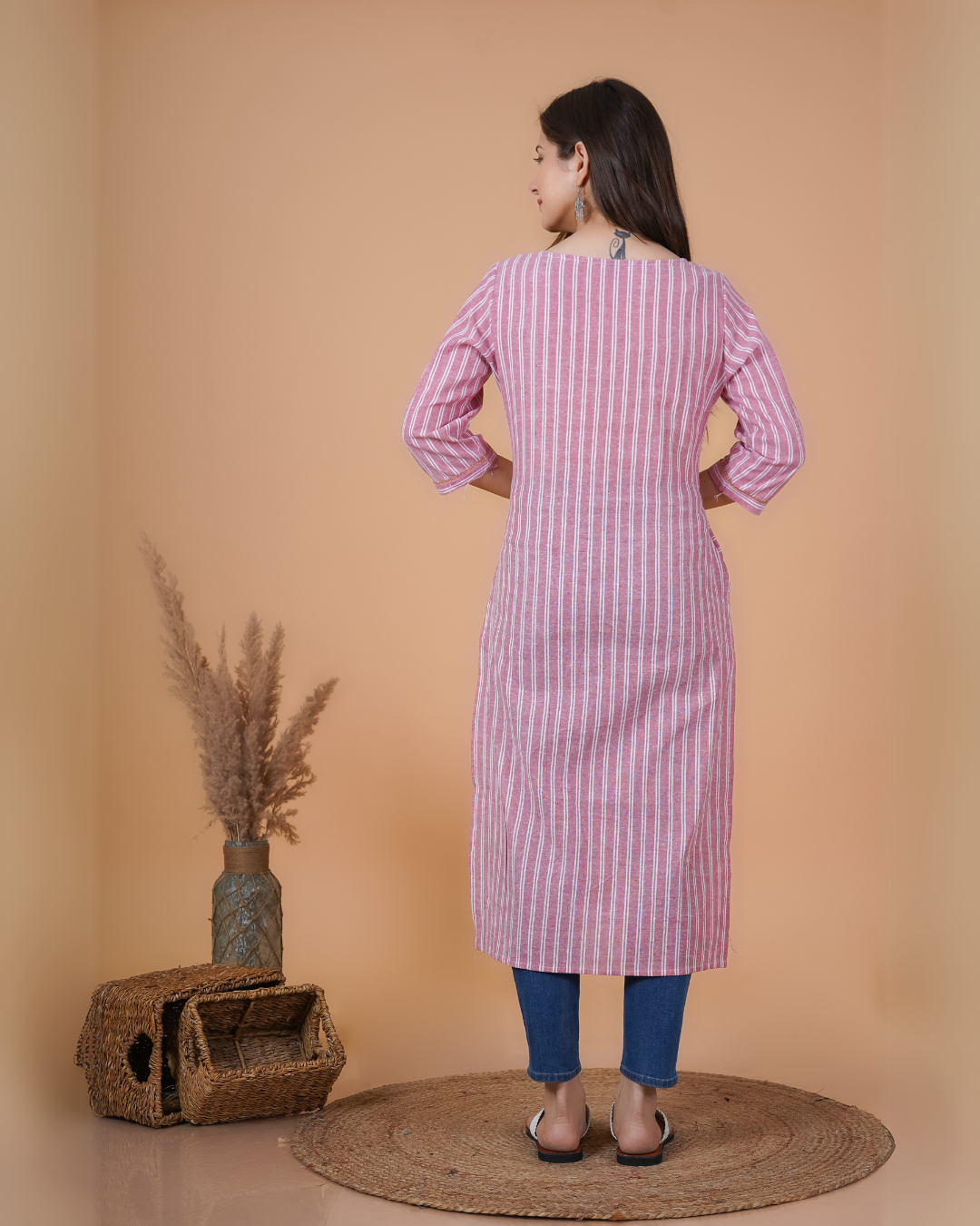 RimeLine Round Neck Straight kurta for women