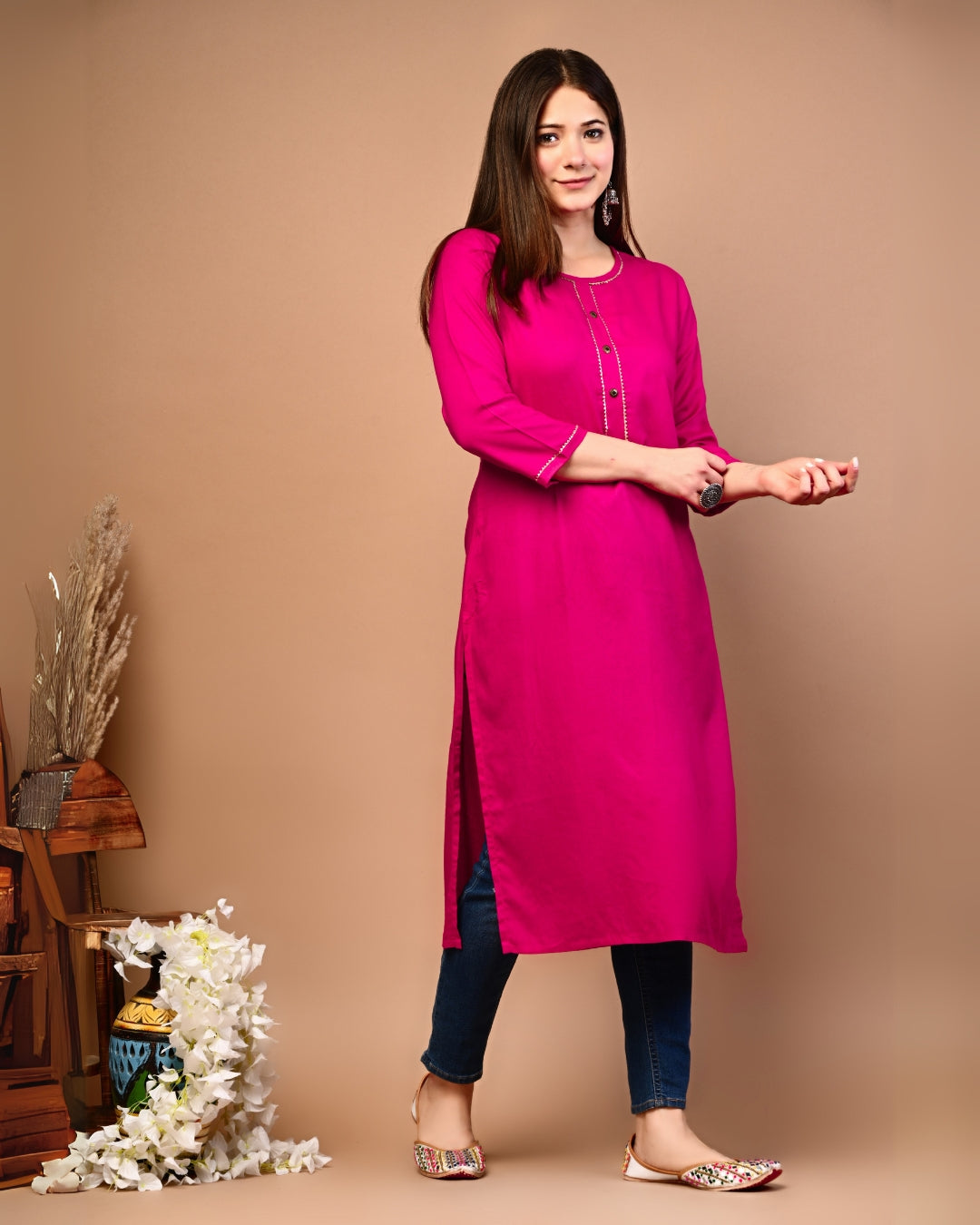 RimeLine Round Neck Straight kurta for women