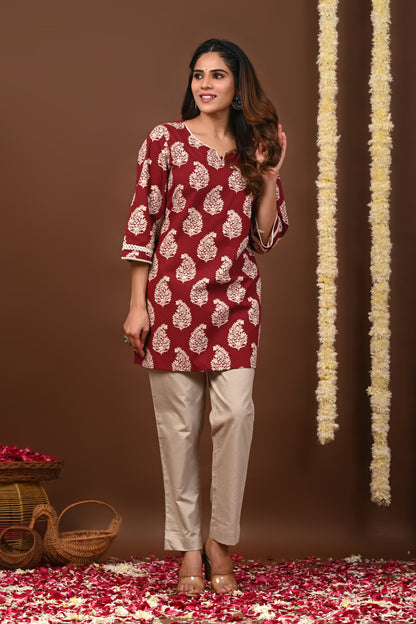 RimeLine Maroon Women Ethnic Motifs Printed Round-Neck Pure Cotton Kurti