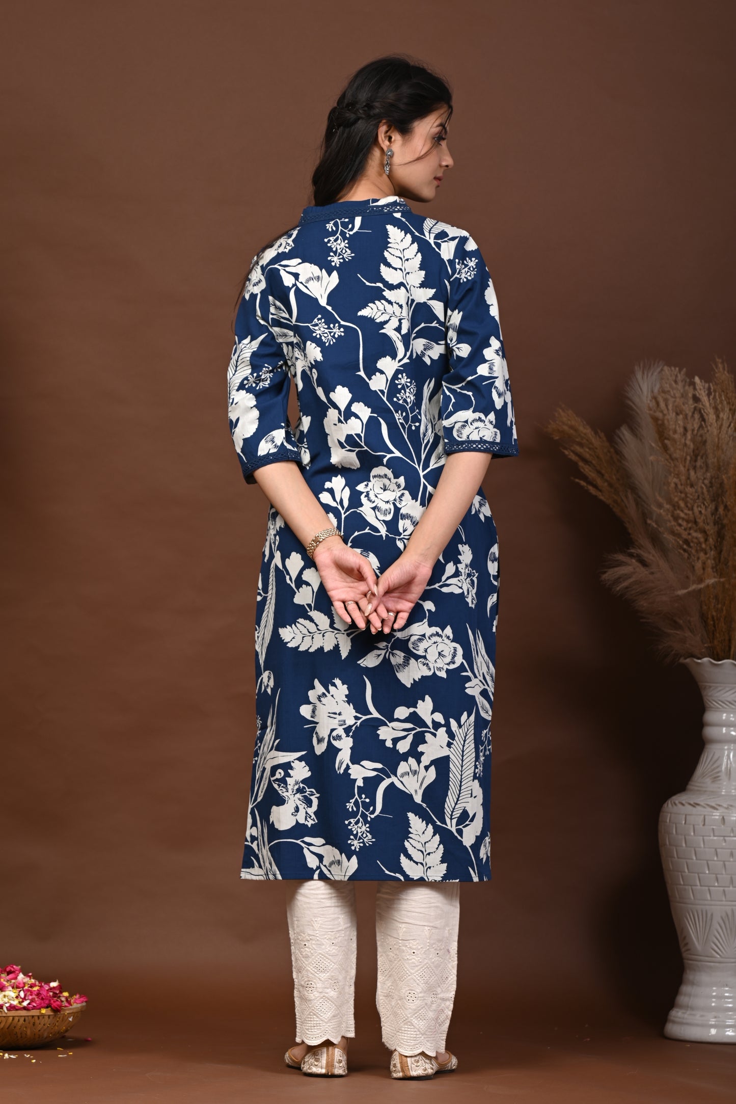 Rimeline Floral Screen Printed V-Neck Pure Cotton Straight Kurta