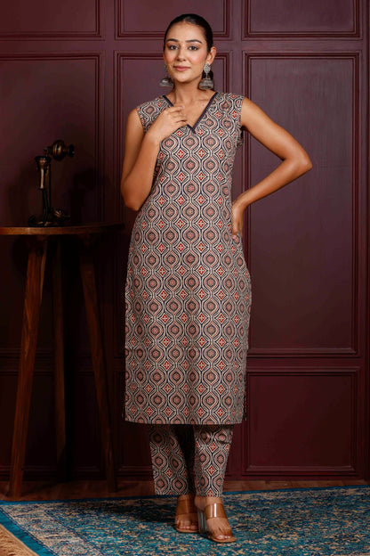 Rimeline Geometric Printed V-Neck Pure Cotton Kurta With Trousers