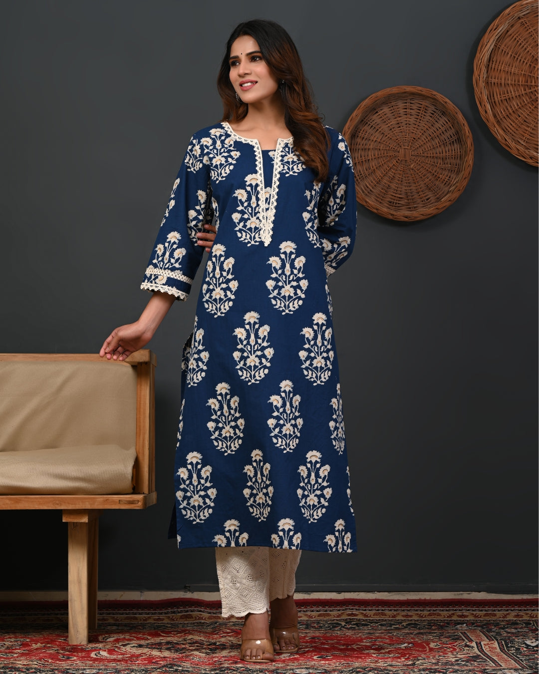 RimeLine Floral Printed Notch-Neck Straight Kurta