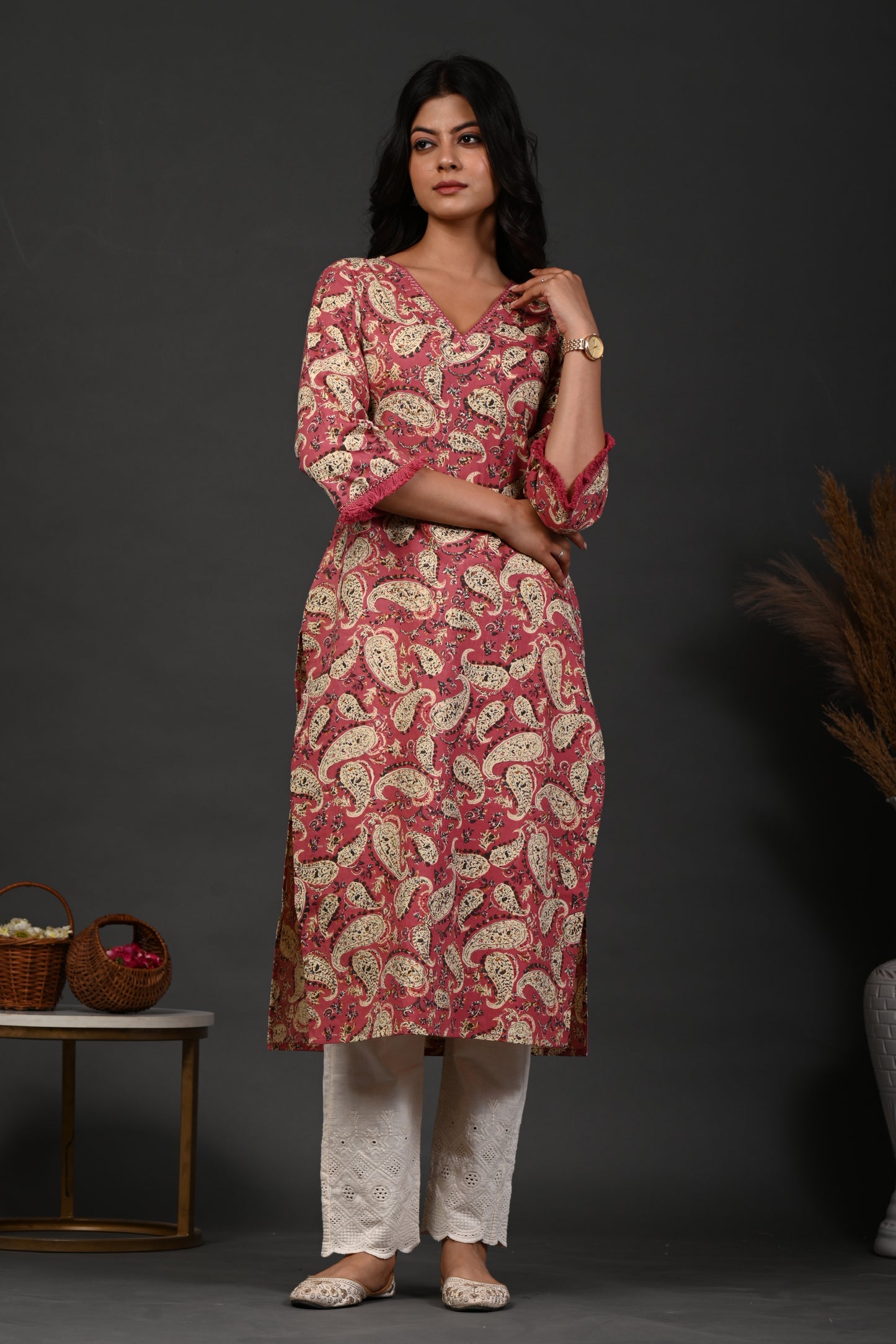Rimeline Floral Printed V-Neck Cotton Straight Kurta