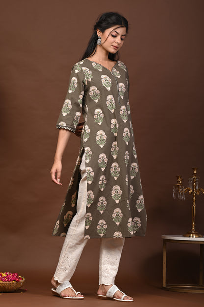 Rimeline Women Floral Printed Festive Cotton Straight Kurta