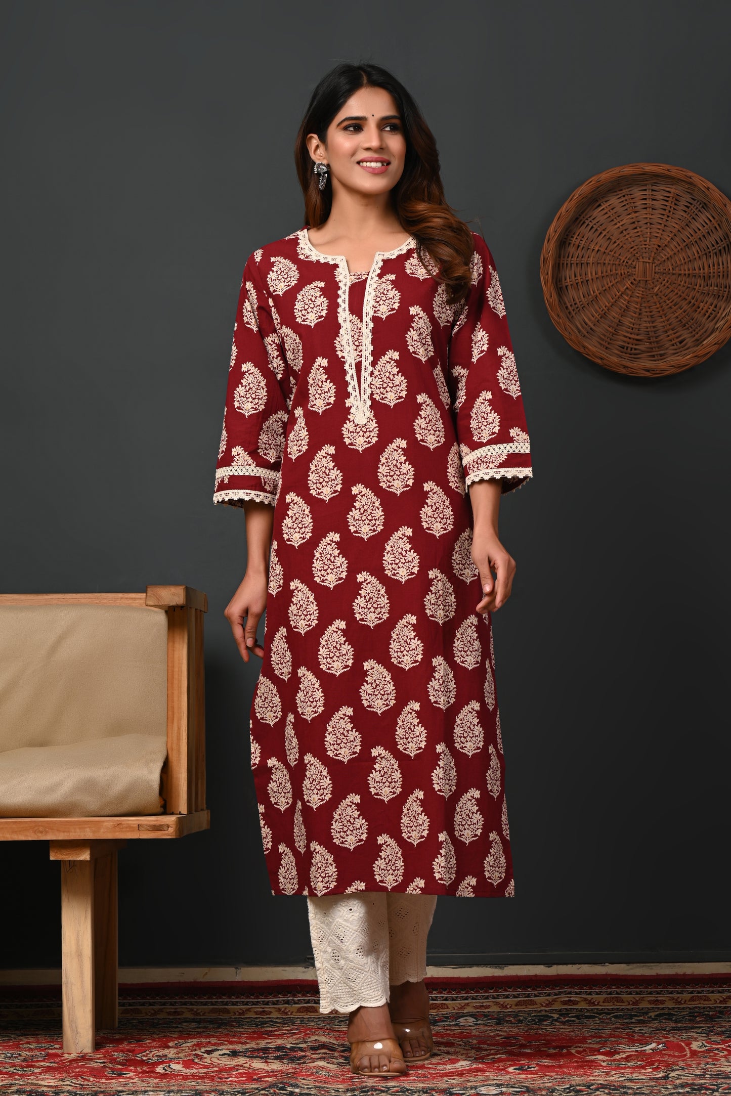 RimeLine Floral Printed Notch-Neck Straight Kurta