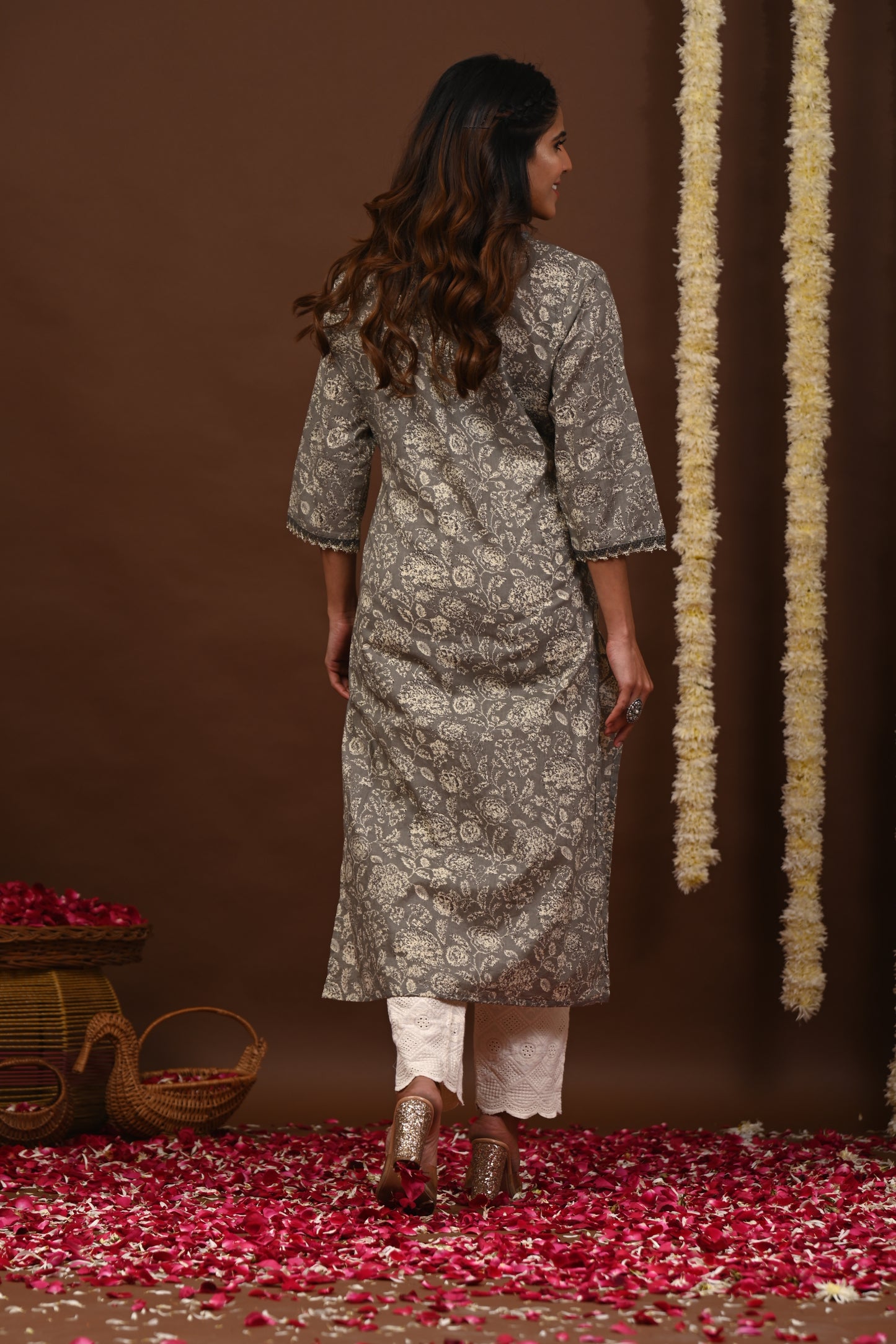 Rimeline Floral Printed V-Neck Pure Cotton Straight Kurtas