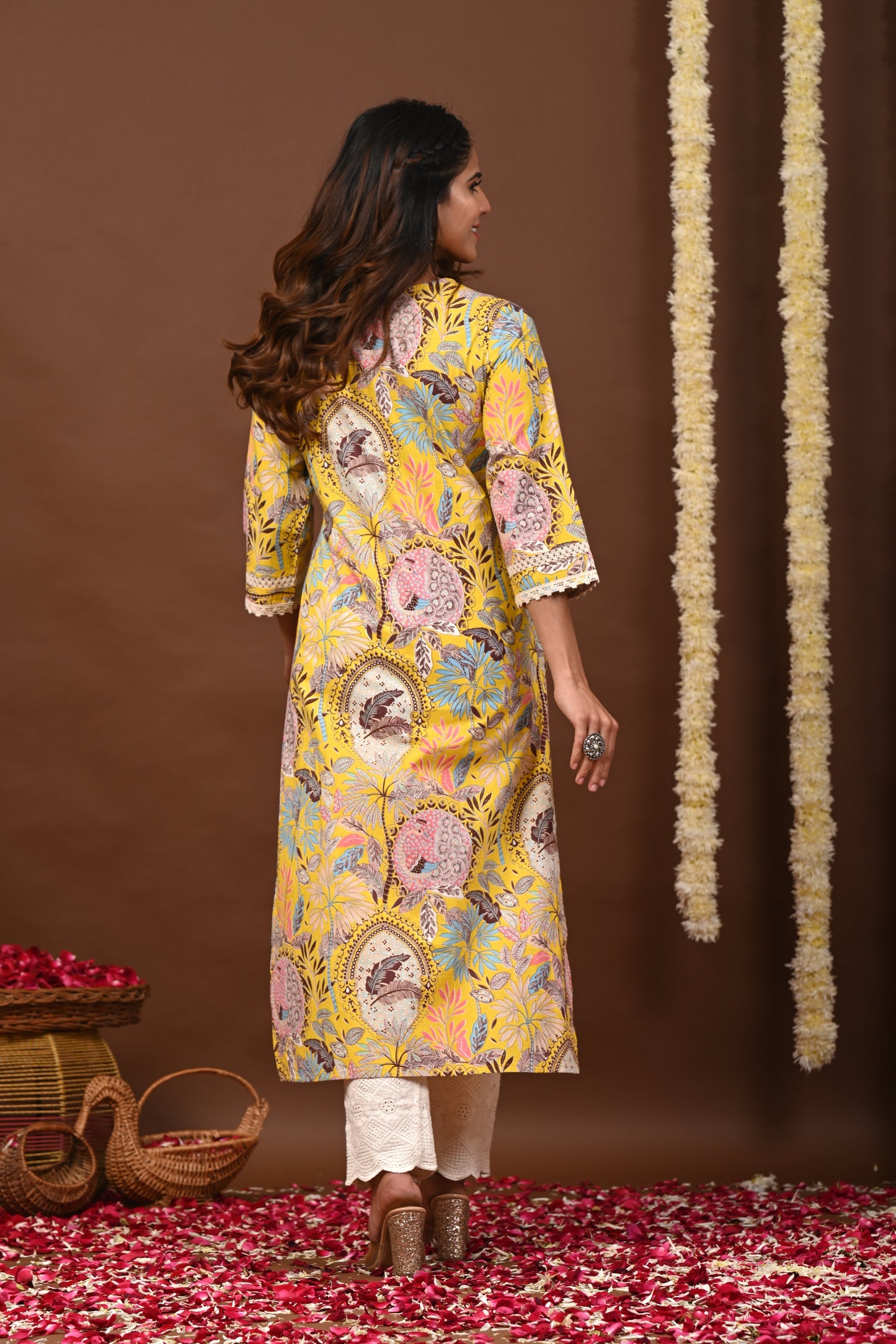 RimeLine Floral Printed Notch-Neck Straight Kurta