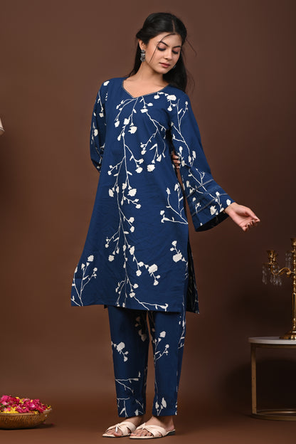 Rimeline Floral Printed V-Neck Flared Sleeves Pure Cotton Straight Kurta With Trouser