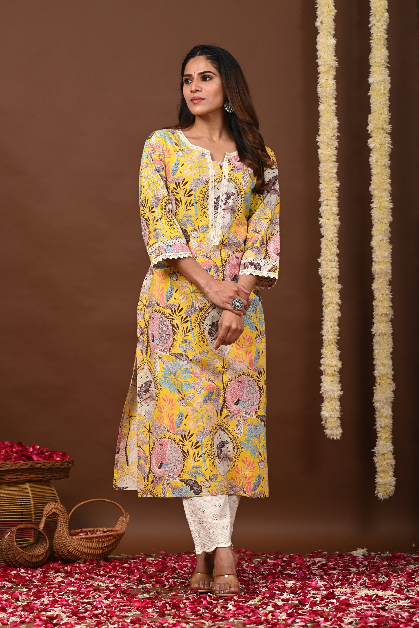 RimeLine Floral Printed Notch-Neck Straight Kurta