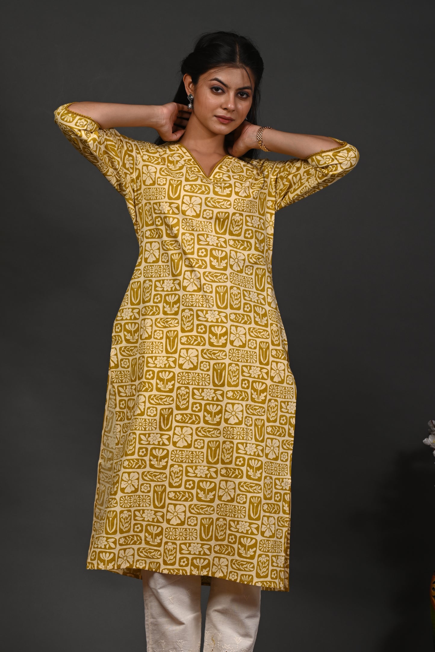 Rimeline Women Floral Printed Festive Cotton Straight Kurta