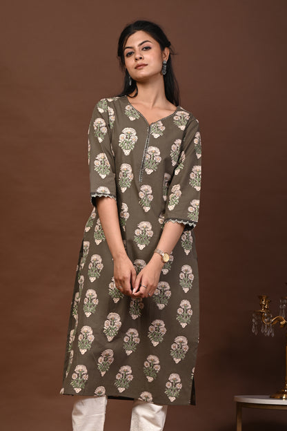 Rimeline Women Floral Printed Festive Cotton Straight Kurta