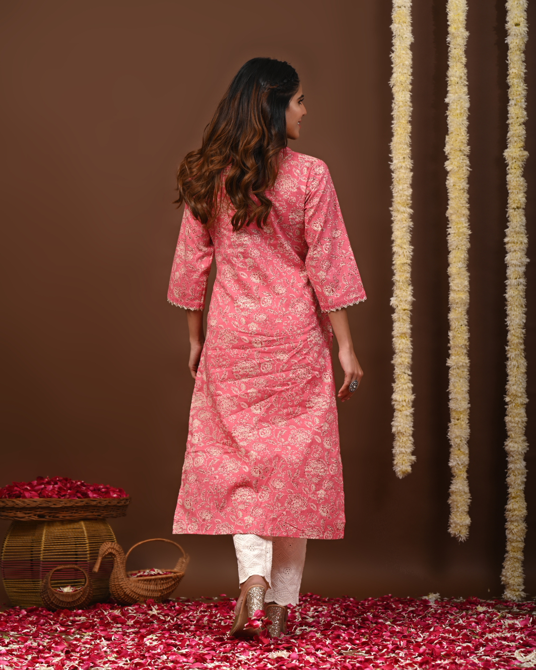 Floral Printed V-Neck Pure Cotton Straight Kurtas
