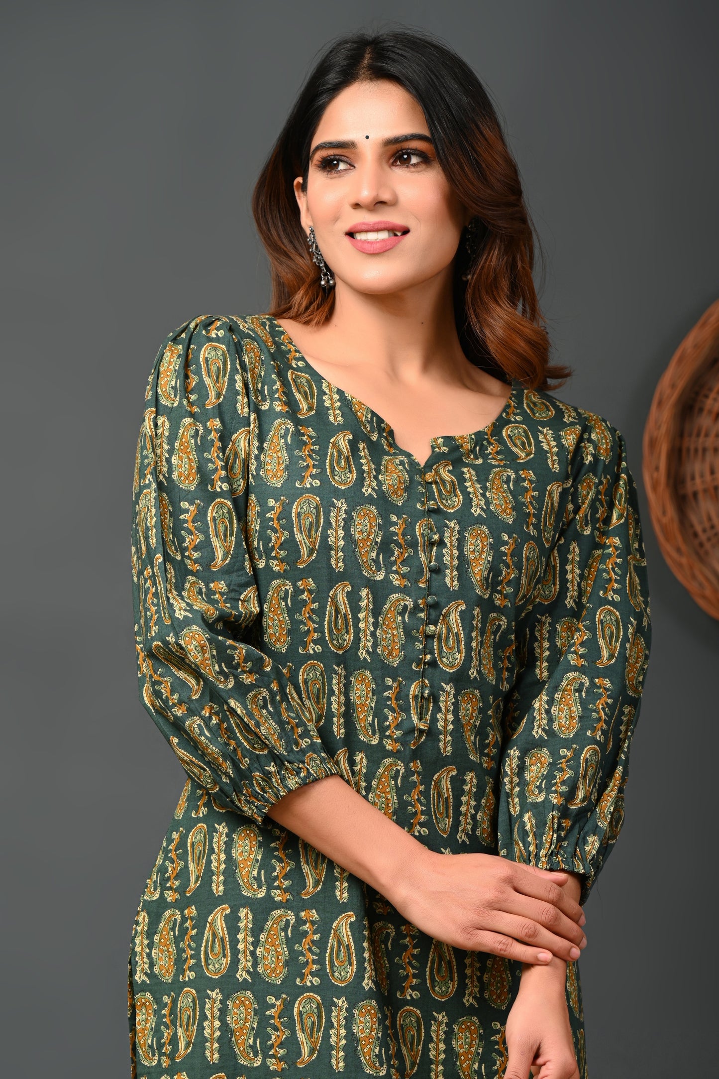 Rimeline Women Paisley Printed Puff Sleeves Pure Cotton Kurta