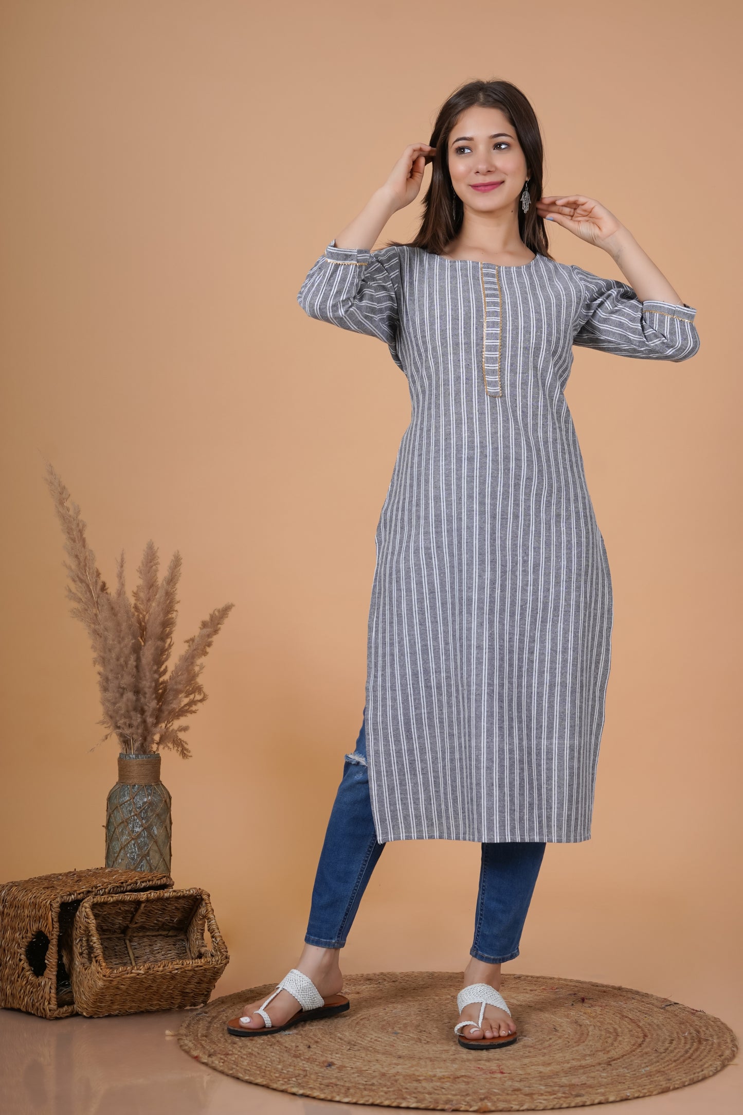 RimeLine Round Neck stripped Straight kurta for women - Rimeline