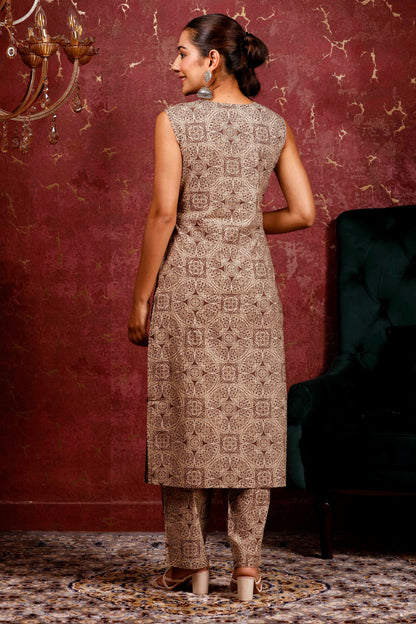 Rimeline Women Ethnic Motifs Printed Cotton Kurta with Trousers