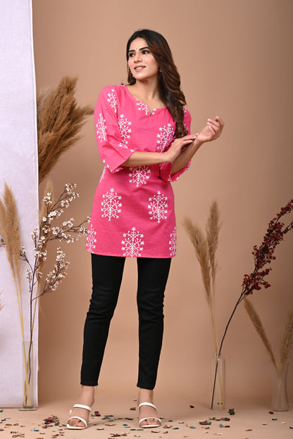 RimeLine Pink Ethnic Motifs Printed Round-Neck Cotton Kurti