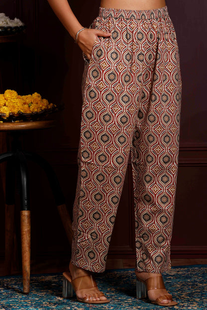 Rimeline Women Printed Regular Pure Cotton Kurta with Trousers