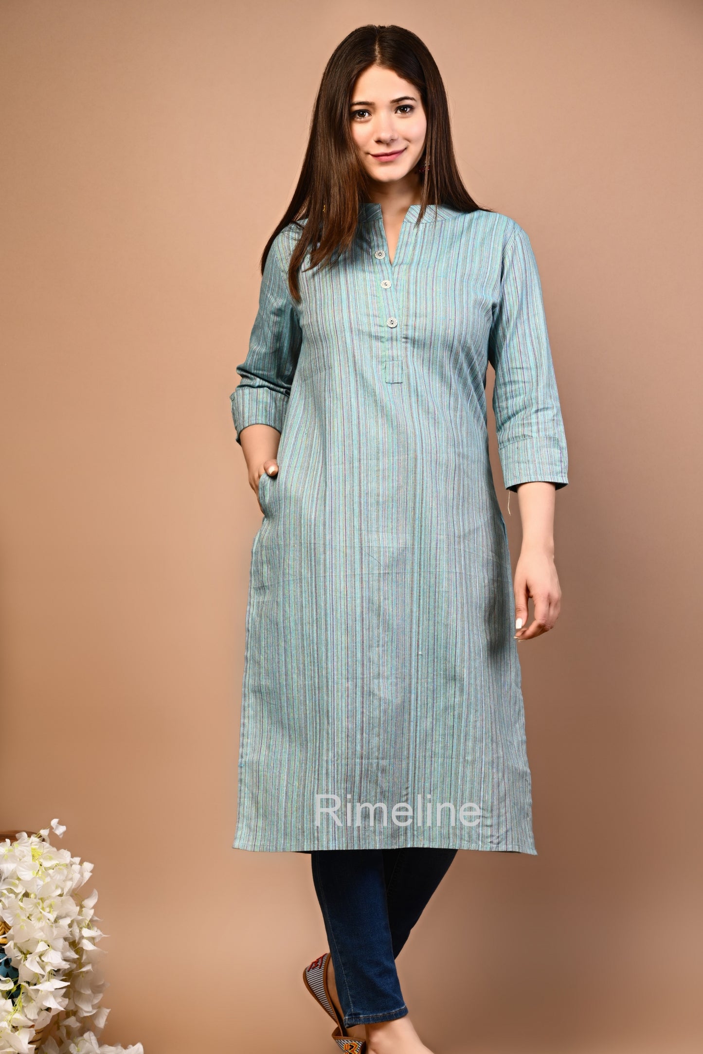 RimeLine Stripped Mandarin Straight kurta for women