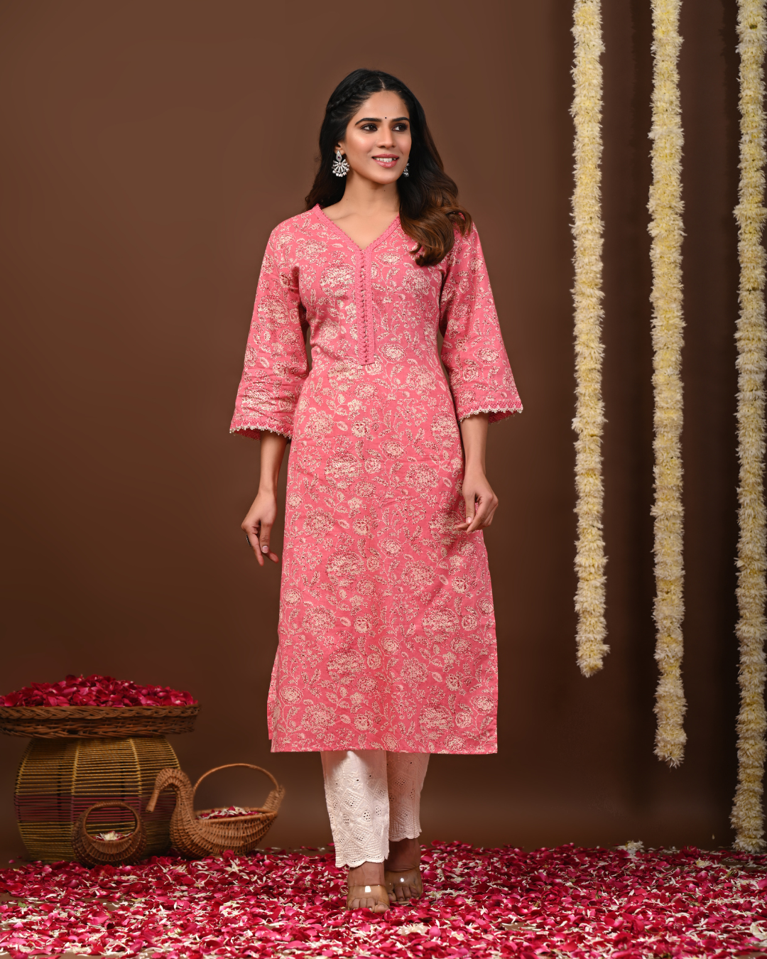 Floral Printed V-Neck Pure Cotton Straight Kurtas