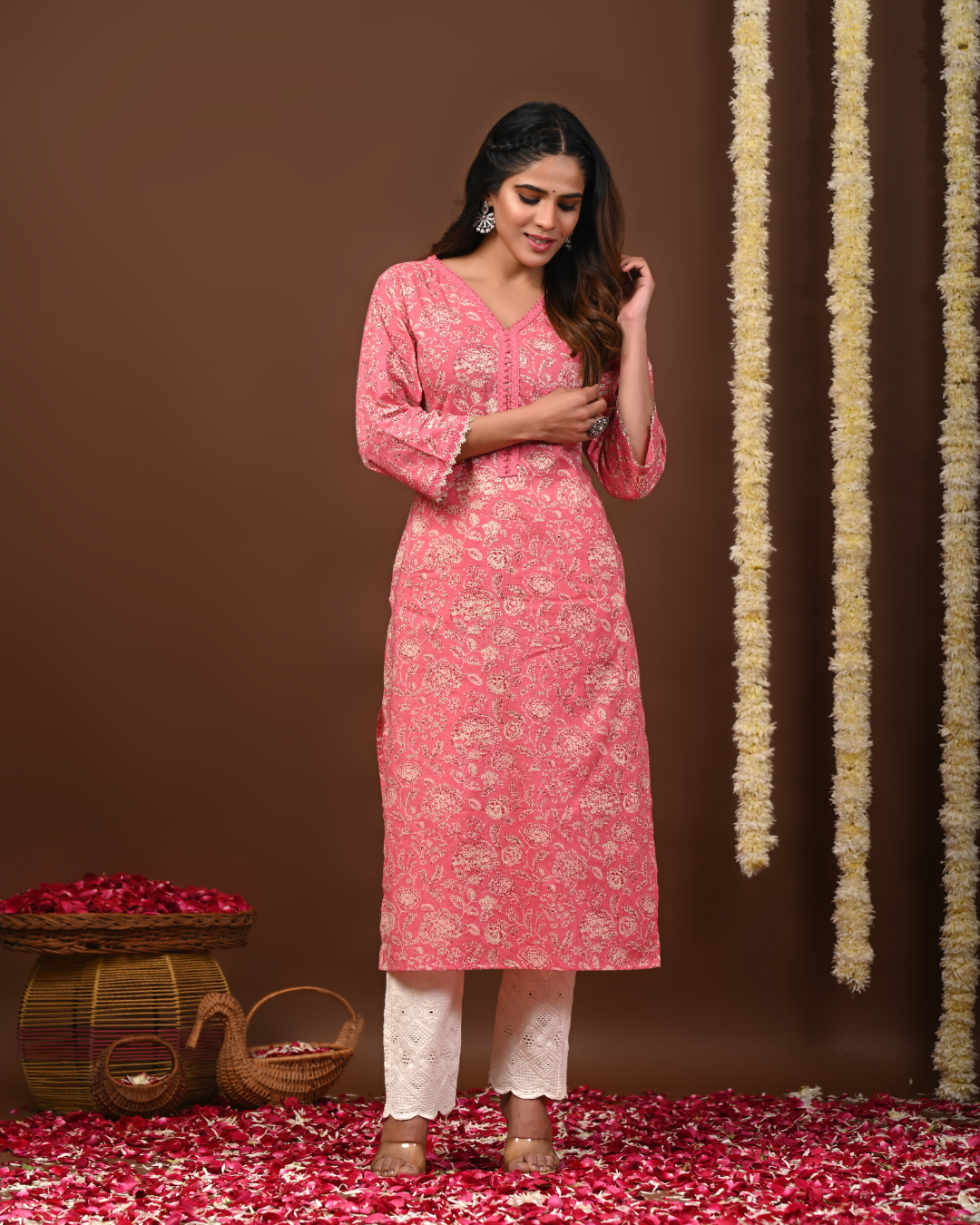Floral Printed V-Neck Pure Cotton Straight Kurtas