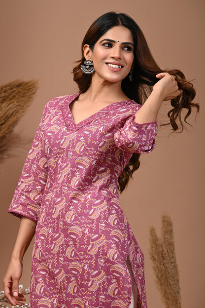 RimeLine Purple Ethnic Motifs Printed V-Neck Cotton Kurti