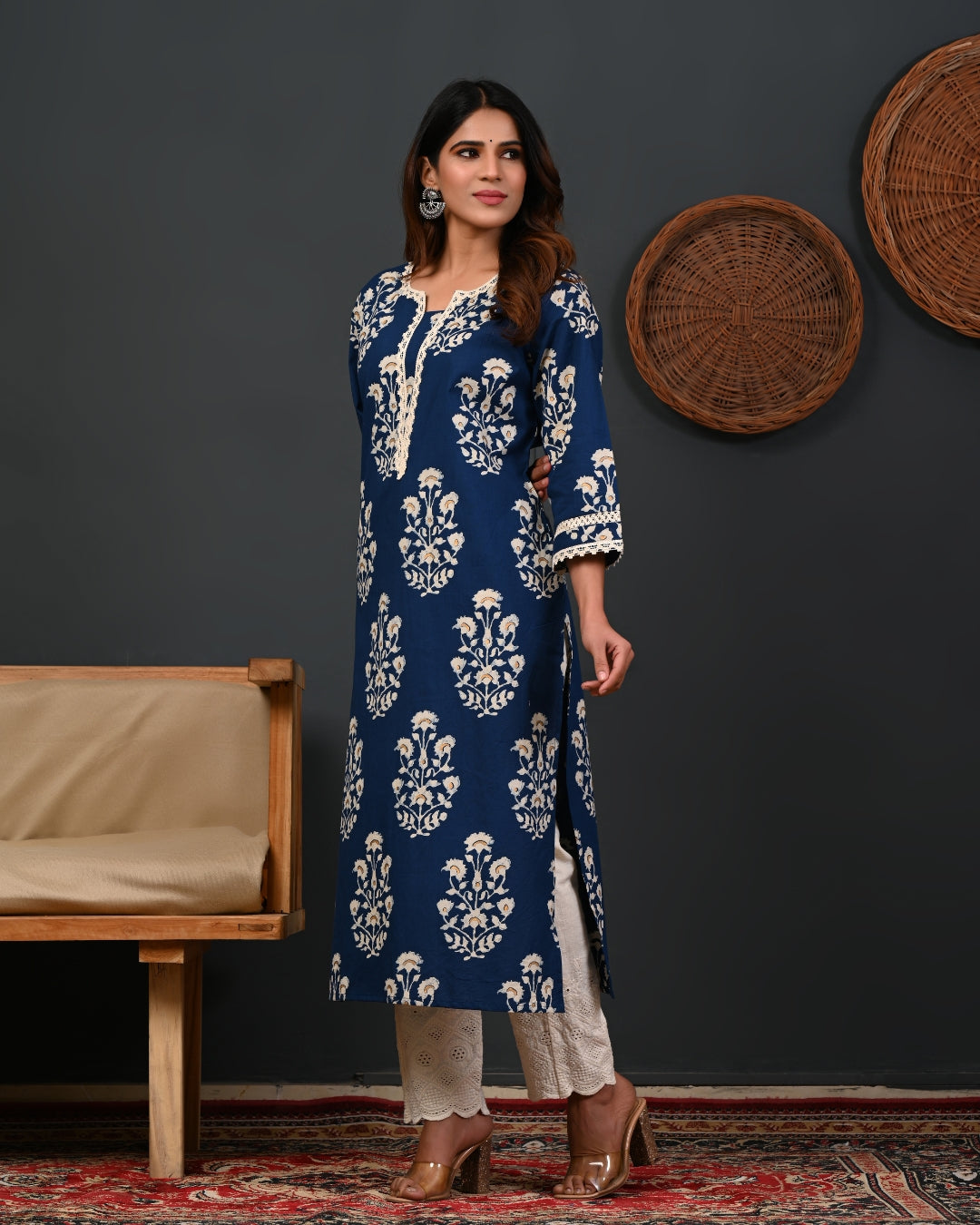 RimeLine Floral Printed Notch-Neck Straight Kurta