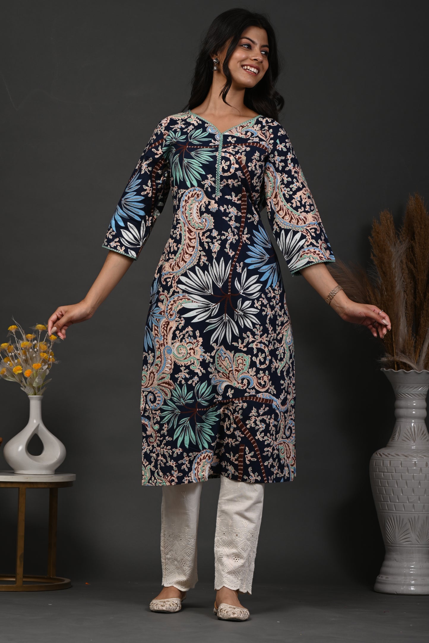 Rimeline Floral Screen Printed Sweetheart Neck Pure Cotton Straight Kurta