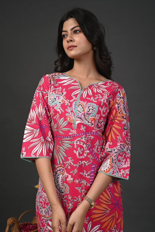 Rimeline Floral Screen Printed Sweetheart Neck Pure Cotton Straight Kurta