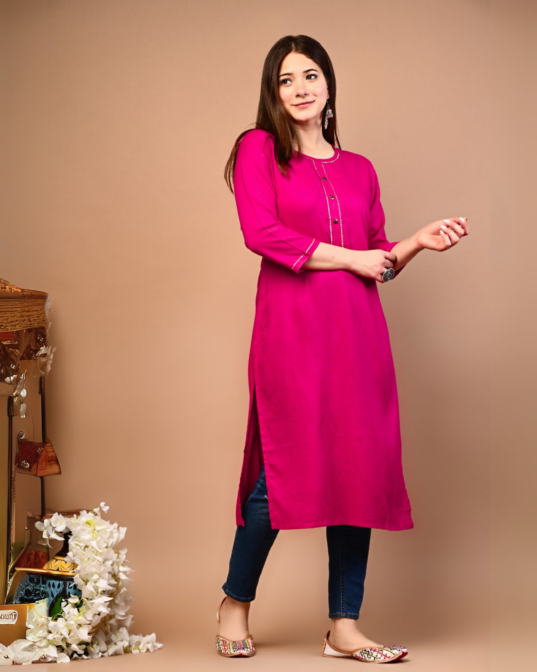 RimeLine Round Neck Straight kurta for women