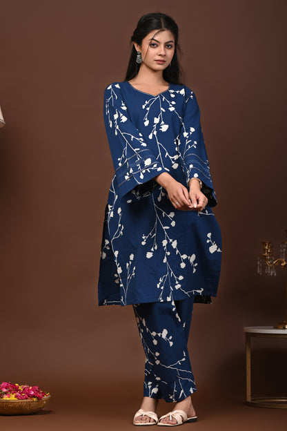 Rimeline Floral Printed V-Neck Flared Sleeves Pure Cotton Straight Kurta With Trouser