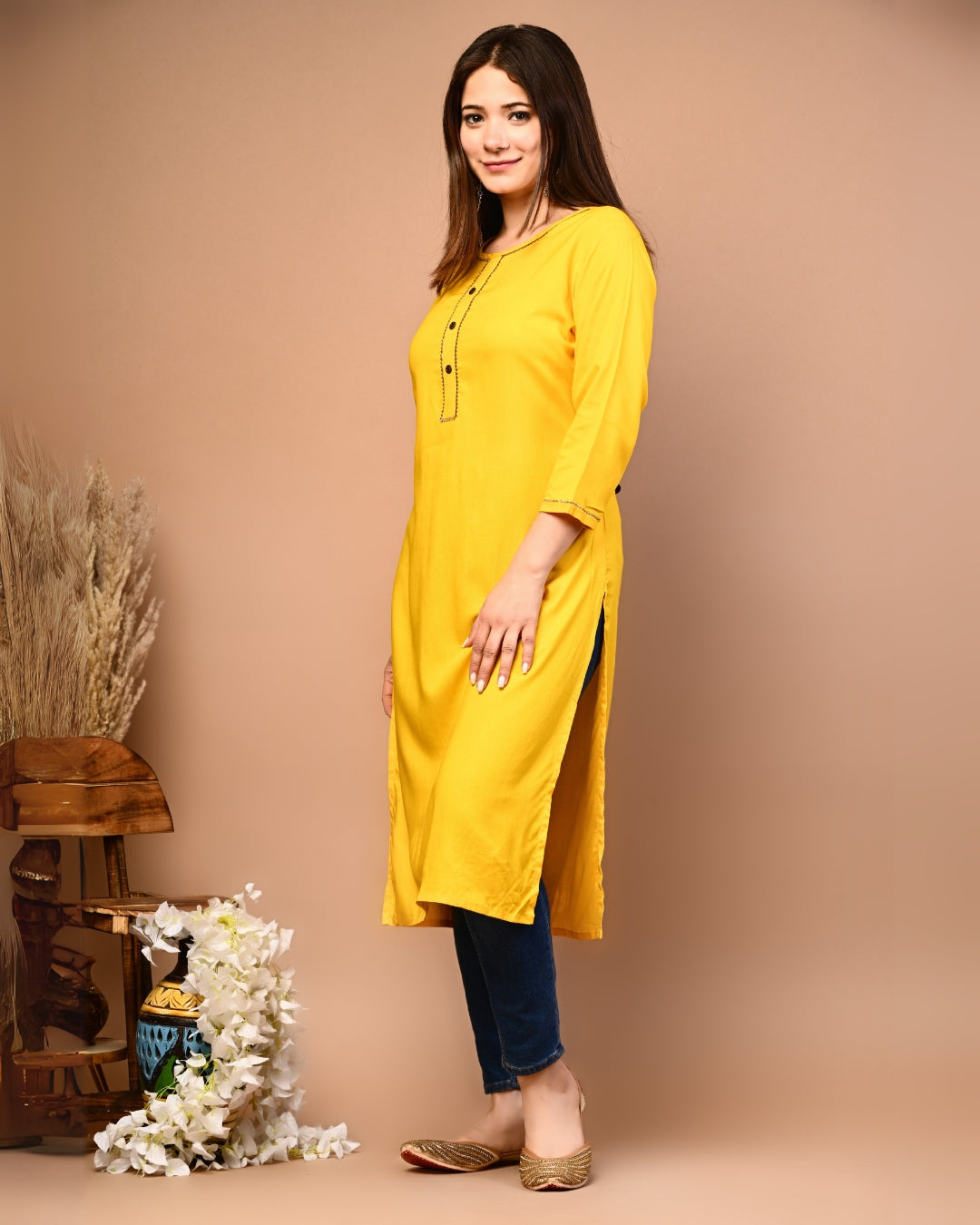 RimeLine Round Neck Straight kurta for women