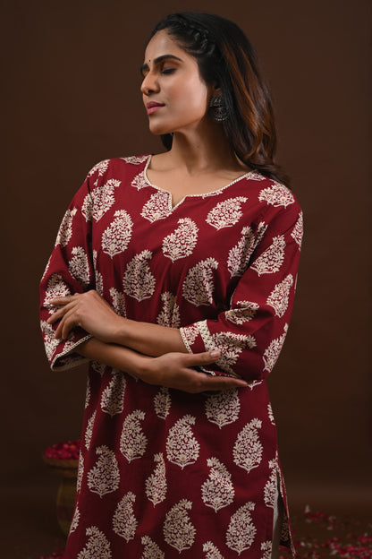 RimeLine Maroon Women Ethnic Motifs Printed Round-Neck Pure Cotton Kurti