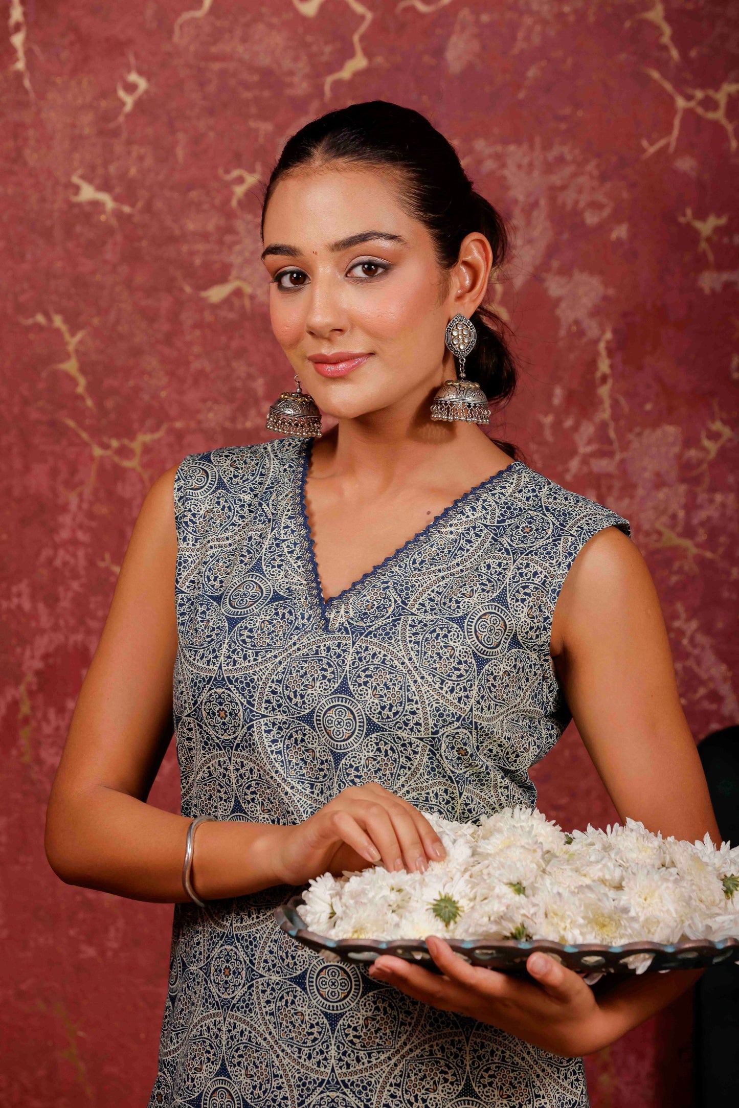 Rimeline Women Ethnic Motifs Printed Cotton Kurta with Trousers