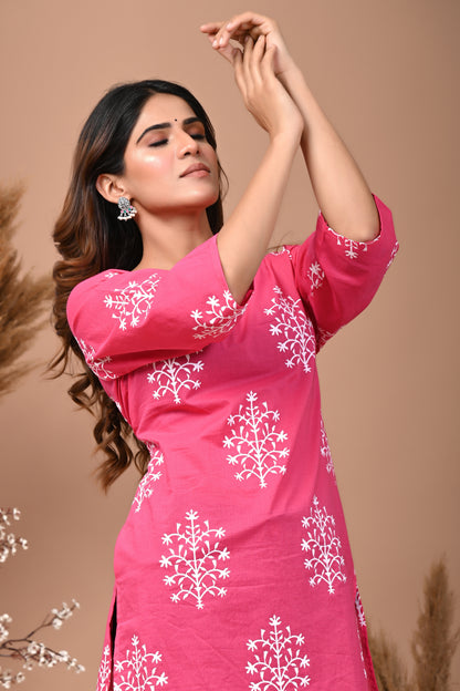 RimeLine Pink Ethnic Motifs Printed Round-Neck Cotton Kurti