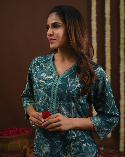 RimeLine Floral Printed Rama V-Neck Straight Kurta